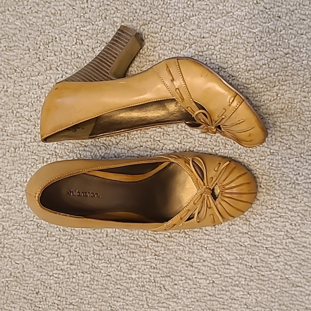 Womens shoes